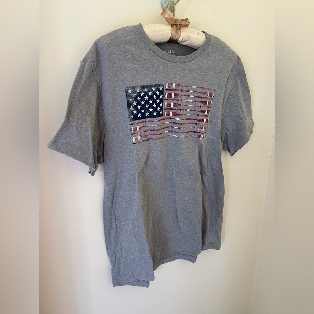 J. Crew Men’s Cotton “Americana” Graphic T-Shirt
Size: Large - Picture 3 of 10